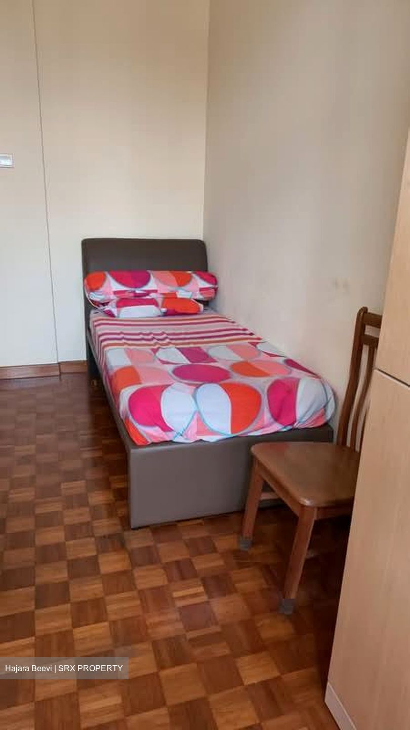 Pasir Panjang Road (D5), Terrace #583847961